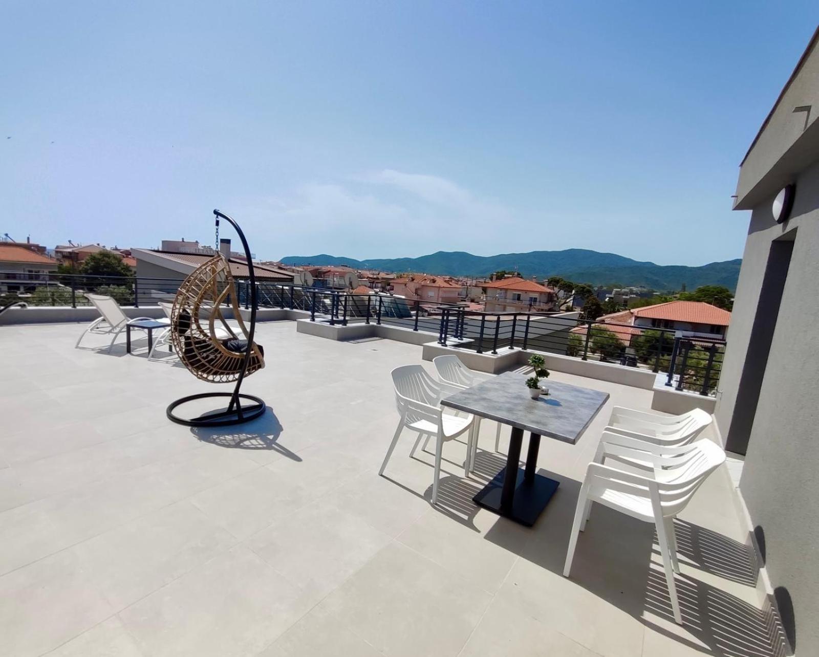 Four Shades Luxury Suites Sarti Eksteriør bilde